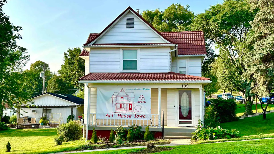 Art House in Malvern, Iowa